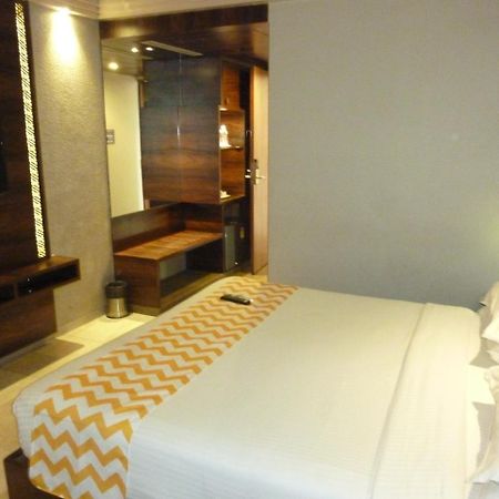 Hotel New Bengal Mumbai Exterior photo
