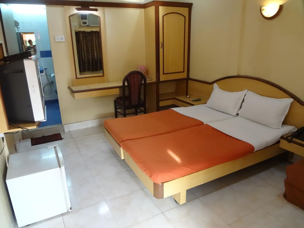 Hotel New Bengal Mumbai Exterior photo